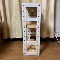 木の棚の画像