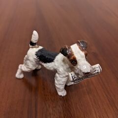 テリア　陶器置物　の画像