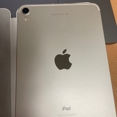 iPad mini 6 64GBセルラー +純正ケースの画像