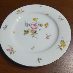 《お取引中》平皿３枚おまとめ　NITTOROYAL　IVORY