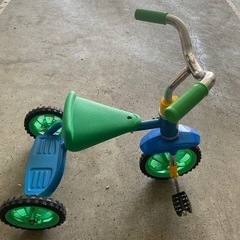 三輪車