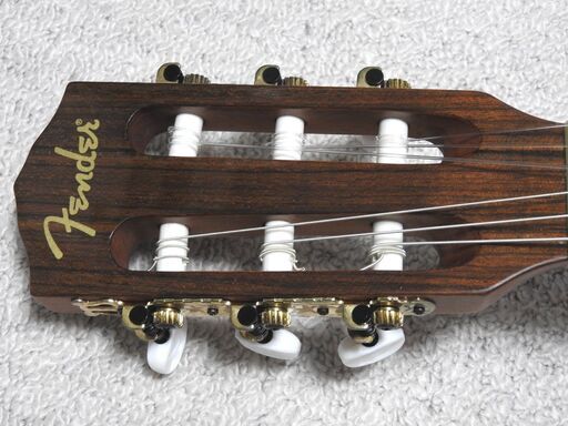 ★ Fender CN-240SCE NAT エレガット ★