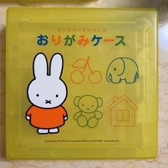 折り紙（折り紙ケースつき）の画像