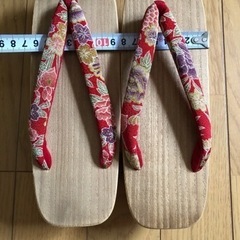 下駄　(女性用)の画像