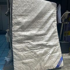 【あげます】マットレス・ダブルサイズ：恵比寿エリアで受取希望
