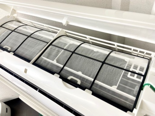 激安‼️家中広がる快適空間❗️主に6畳用 20年製 DAIKINルームエアコンAN22XESK-W?