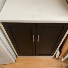 【本日取りに来れる方】食器棚　収納棚　本棚