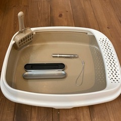 猫のトイレ&レーザーポインター