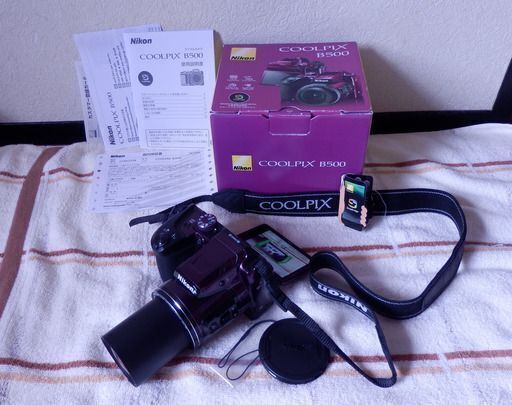 ❤️新品級★WiFi内蔵★動作品★ニコン★COOLPIX❤️B500★超望遠1800mm★可動式の液晶★1602万画素★付属品あり