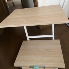 収納ラックの画像