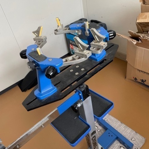 ガット張り機