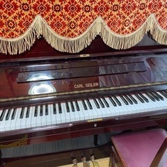 アップライトピアノ