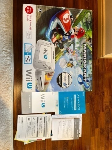 Wii U 本体 32g ＋ 付属品 ＋ ソフト
