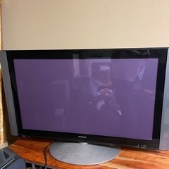 HITACHI 42型テレビ