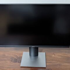 DELL P2421D  - 23.8インチ WQHD 外箱・付属品あり（1/2）