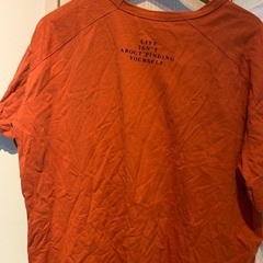 AZUL by moussy センスオブプレイス Tシャツの画像