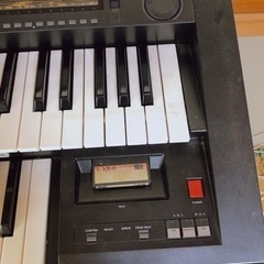 ヤマハ エレクトーン HS８の画像