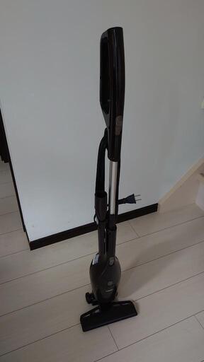 サイクロン スティック型クリーナー　TC-5107BR