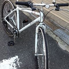 RENAULT[ルノー]700c シティークロスバイク アルミ/6speed/ホワイト