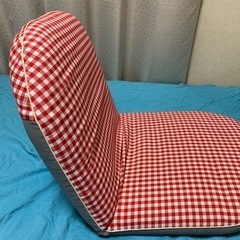 ⭐️差し上げます⭐️チェック柄座椅子の画像