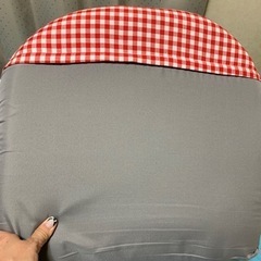 ⭐️差し上げます⭐️チェック柄座椅子の画像