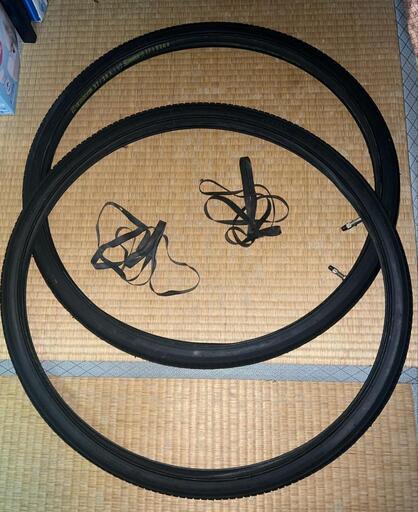 自転車   タイヤ   新品28インチ