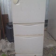 【取引終了】日立 冷凍冷蔵庫 3ドア ジャンク品の画像