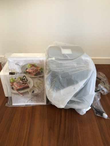値下げしました！【新品未使用】ホームベーカリーsiroca自動パン焼機　糖質オフ