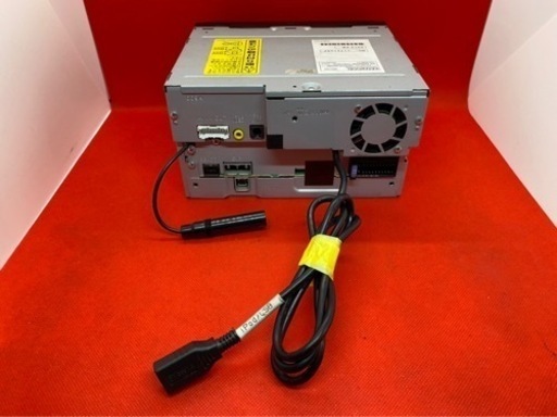 KENWOOD 簡単操作　MDV-333 TV&DVD走行中視聴OK フルセット さ-10