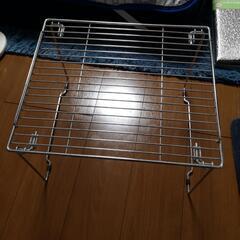折り畳みできる　アルミ?棚　他にもいろいろ出品してます(笑)