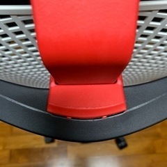 イトーキ ゲーミングチェア  サリダ YL9G 可動肘 ハイバック ホワイト YL9G-R-WHELの画像