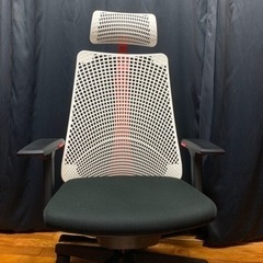 イトーキ ゲーミングチェア  サリダ YL9G 可動肘 ハイバック ホワイト YL9G-R-WHELの画像