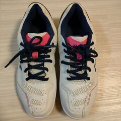ヨネックス　バドミントンシューズ　ERGOSHAPE