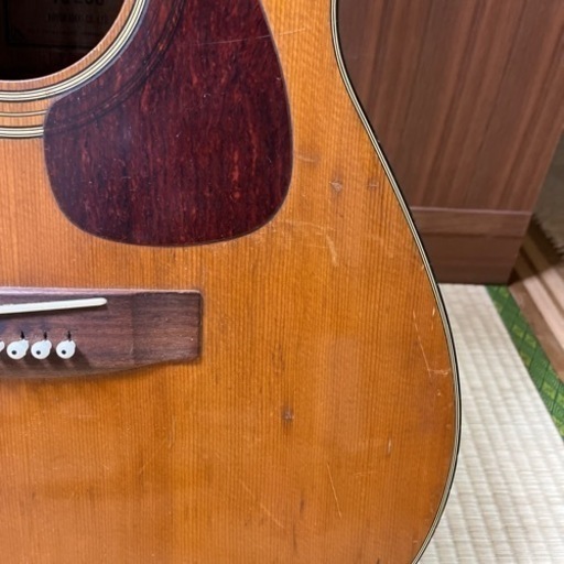 アコースティックギター　YAMAHA FG-200