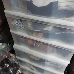 お買い得!!洋服大量まとめ売りの画像