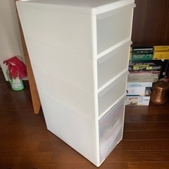 【お値下げ！】引き出し タンス 隙間収納の画像