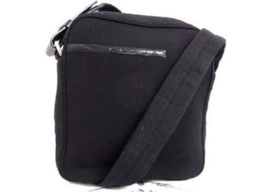 プラダ　ショルダーバッグ