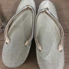 取引場所　南観音　2207-135   ②  草履　カバンセット