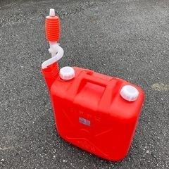 18Lポリタンクと灯油ポンプ、ケース付