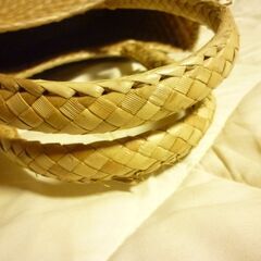 籐のバッグ（この商品は他の割引対象外の商品複数同時購入で無料にします）の画像