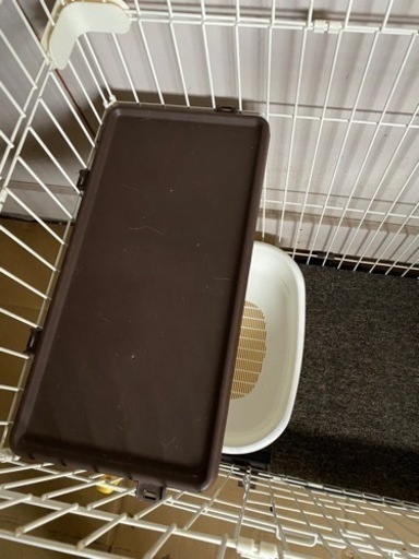 キャットケージ　　猫ゲージ　トイレ　　水飲み