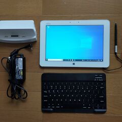 FUJITSU タブレット　FARQ02003の画像