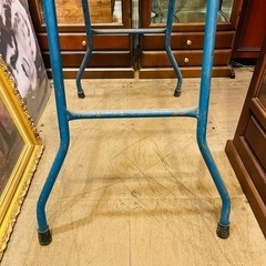 《売約済》　アイアン脚立　はしご　アイアン　レトロ　ヴィンテージ　アイアン　梯子　レトロ　脚立　中古　リメイク　昭和レトロ　日曜大工 　DIY 什器　ガーデニング　ディスプレイ　アンティーク　ビンテージ　工具　ペンキ　花台　道具　脚立　レトロ　脚立　ヴィンテージ　アンティーク　オブジェ　古道具　古民家　店鋪　男前　アトリエ　工房　ギャラリー　ラック　インダストリアル　ラダー　アイアン　検　USA アメリカ　シャビー　インテリア　ブルックリン　の画像
