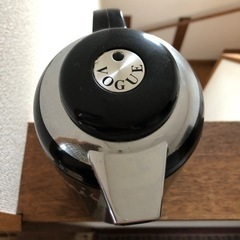 Vogue 魔法瓶　の画像