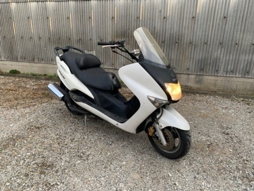 マジェスティ125 キャブ車　コマジェ　バーハン　整備して通勤通学などに如何ですか？