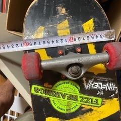 スケボー　スケートボードの画像