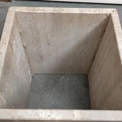 《お取引中》大理石のテーブルの画像