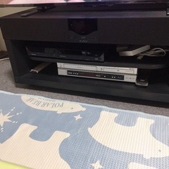 テレビ台　