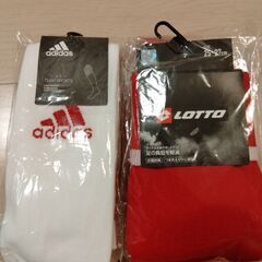再値下げします。サッカー用ソックスadidas、LOTTO