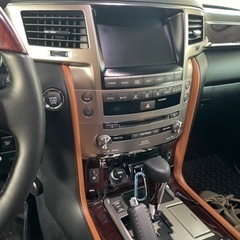 US レクサス　lx570 後期　H25年式　新車並行　左ハンドル　美車　最上級グレード　5万キロ　1ナンバー　デイライト　フル装備の画像